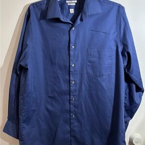 Van Heusen Blue Dress Shirt Classic Long-Sleeve